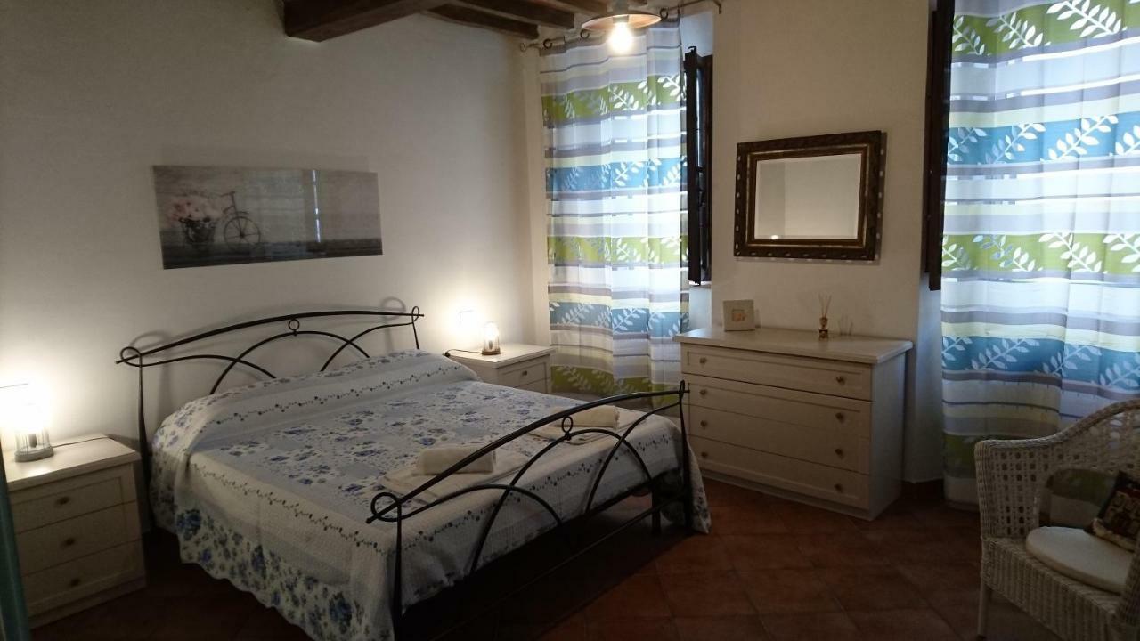 Holiday House Montepulciano - La Piana Exterior foto