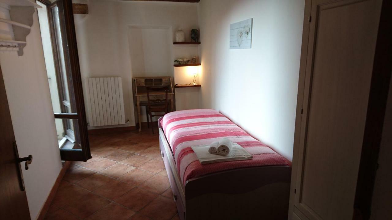 Holiday House Montepulciano - La Piana Exterior foto